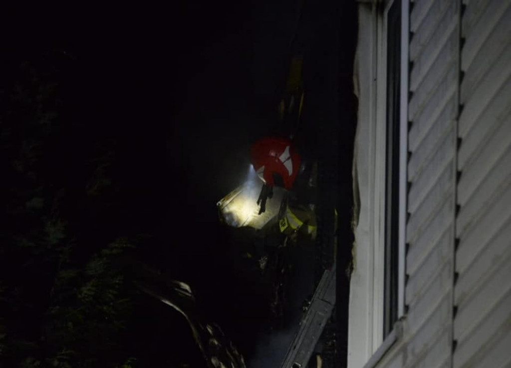 Pożar w domu jednorodzinnym, przed świętami [FOTO]