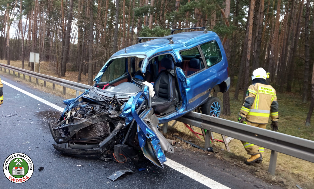 Wypadek na DK 11 w Tworogu