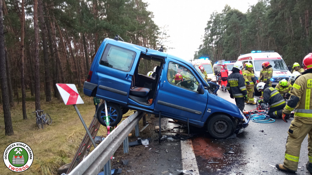 Wypadek na DK 11 w Tworogu