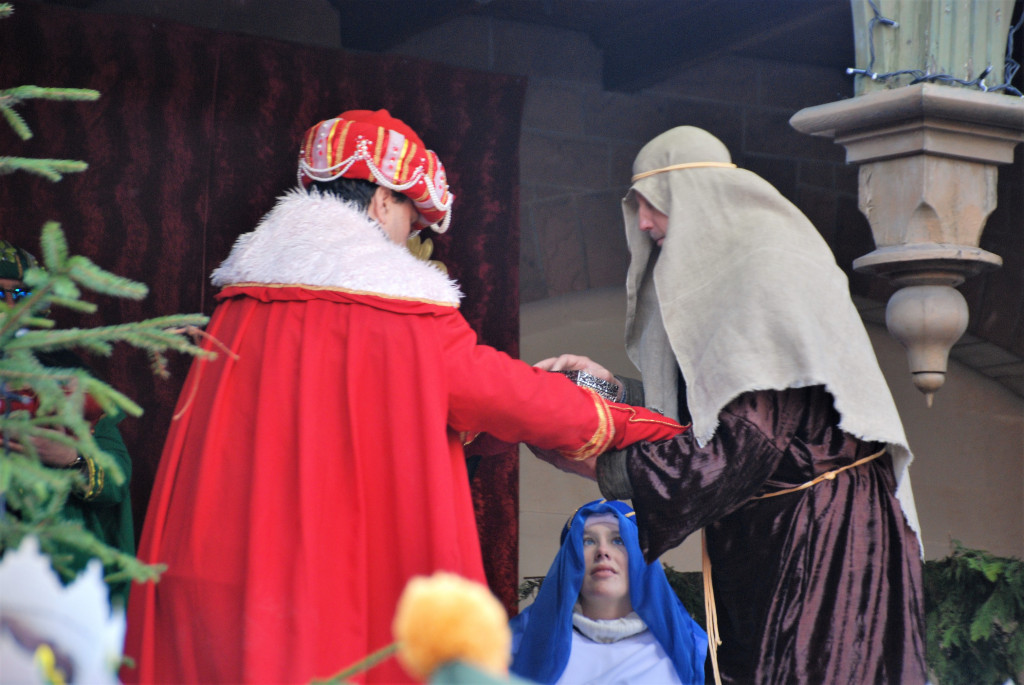  Orszak Trzech Króli przeszedł do Piekarskiego Betlejem