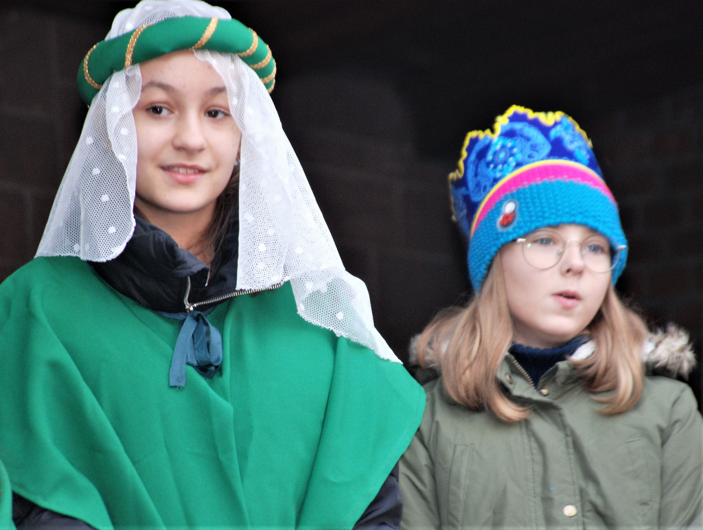  Orszak Trzech Króli przeszedł do Piekarskiego Betlejem