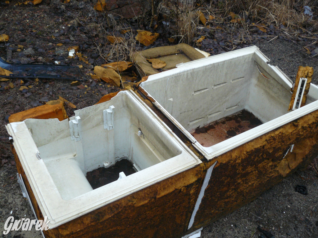 Tarnowskie Góry. Dzikie wysypisko odpadów