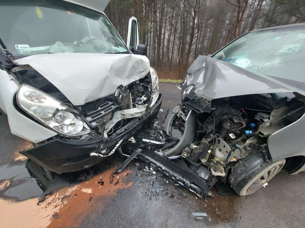 Zderzenie samochodów na ul. Pyskowickiej