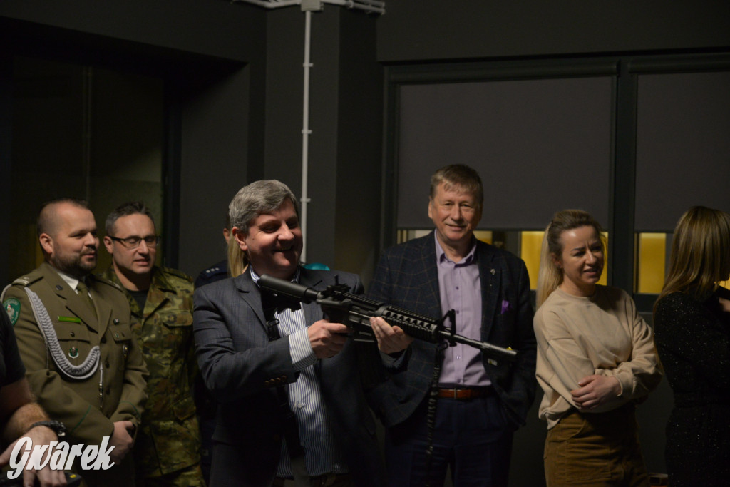 Tarnowskie Góry. Otwarcie strzelnicy multimedialnej