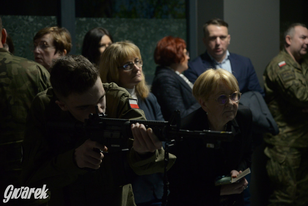 Tarnowskie Góry. Otwarcie strzelnicy multimedialnej