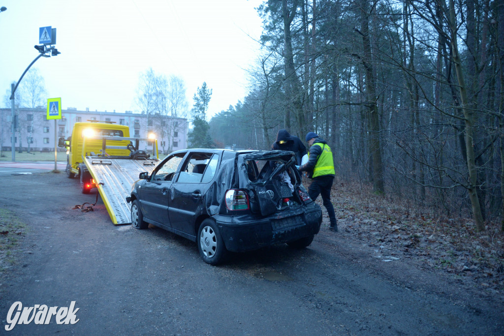 Volkswagen wjechał do rzeki. Dwie ofiary