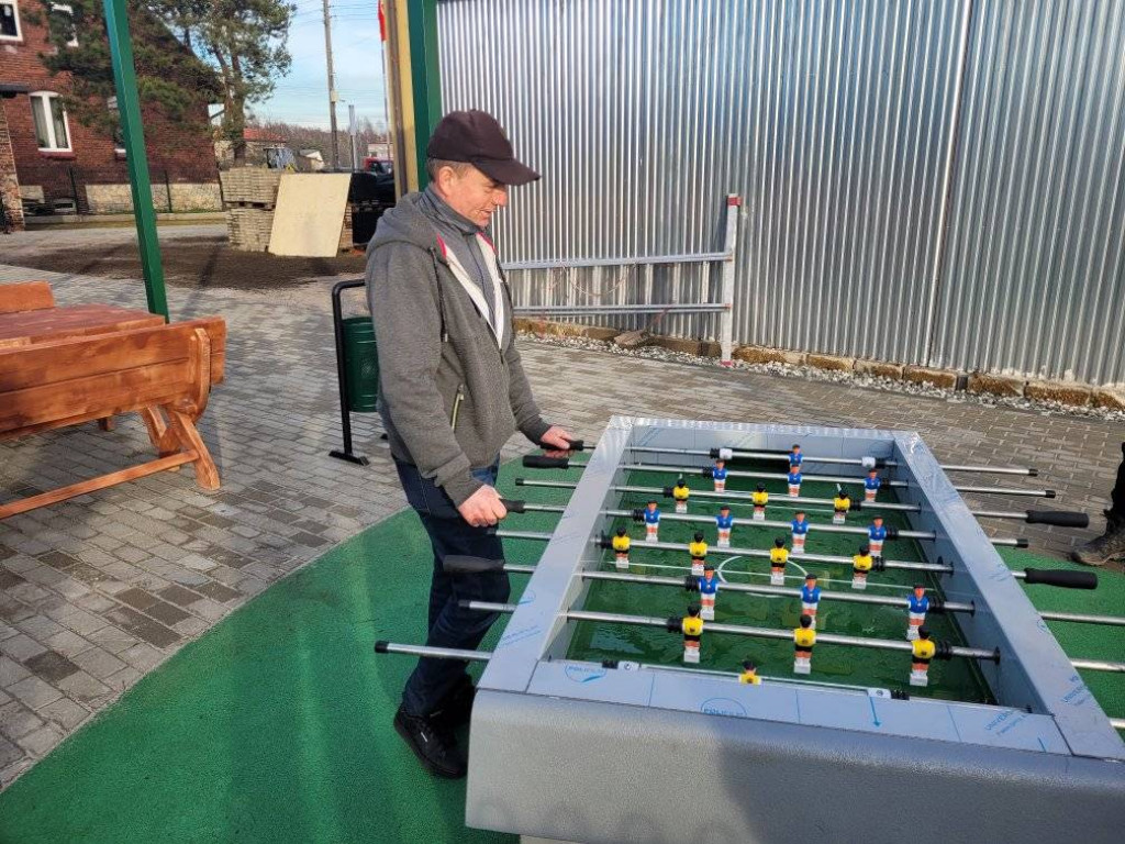 Plac zabaw i miejsce na biesiadowanie