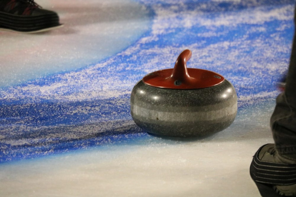 Mistrzostwa w curlingu na naszym lodowisku