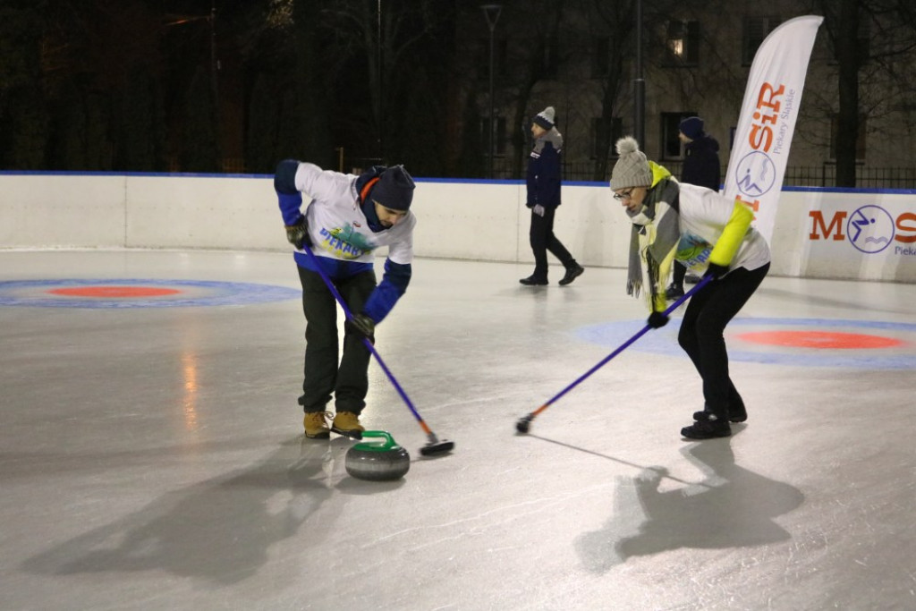 Mistrzostwa w curlingu na naszym lodowisku