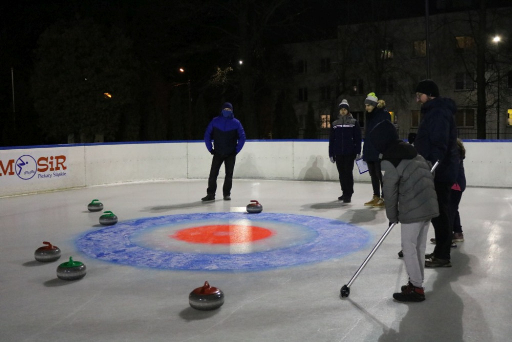 Mistrzostwa w curlingu na naszym lodowisku