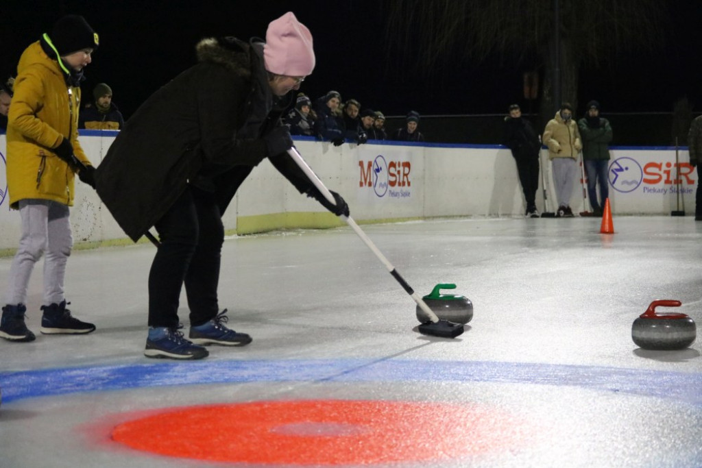 Mistrzostwa w curlingu na naszym lodowisku