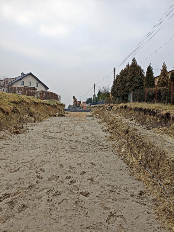 Remont drogi się przedłuża