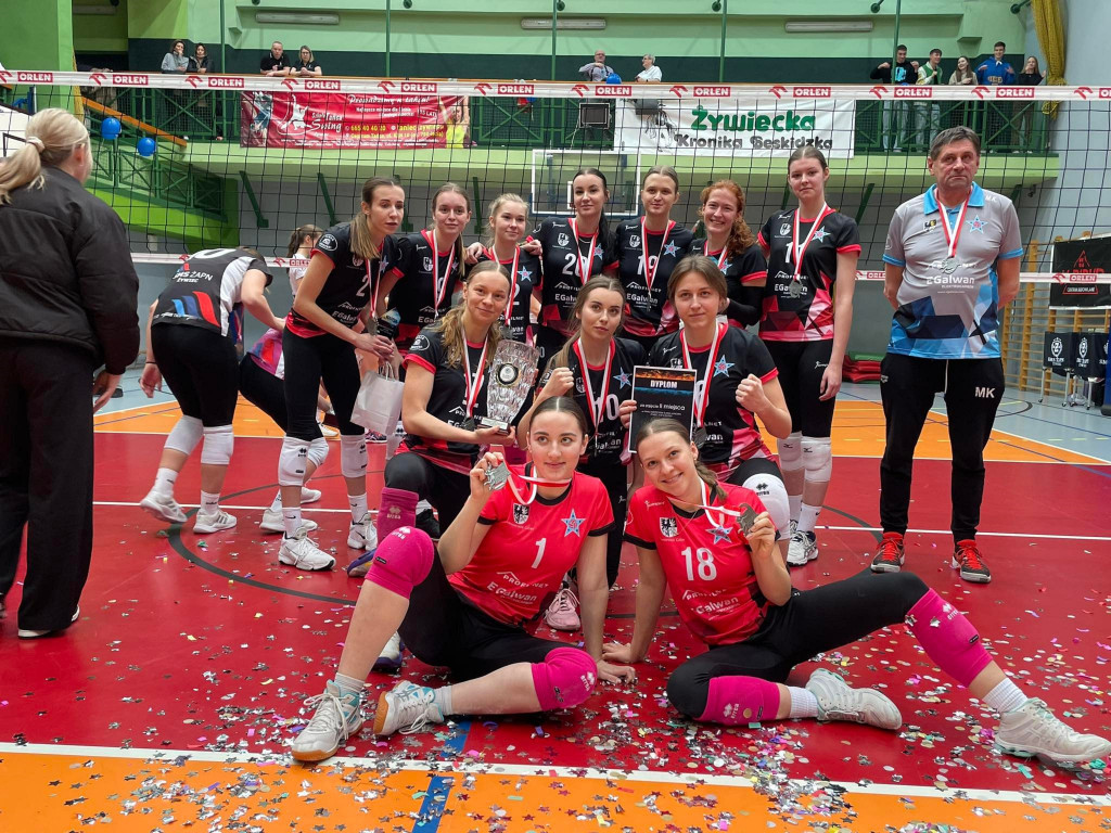 Srebro mistrzostw Śląska dla UKS Gwiazda