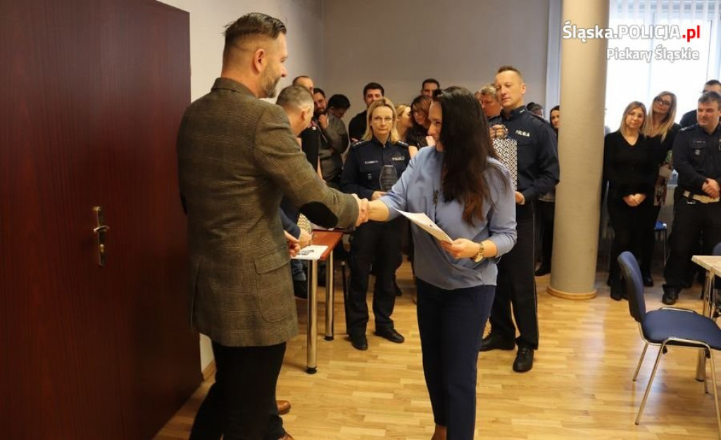 Przechodzą do cywila