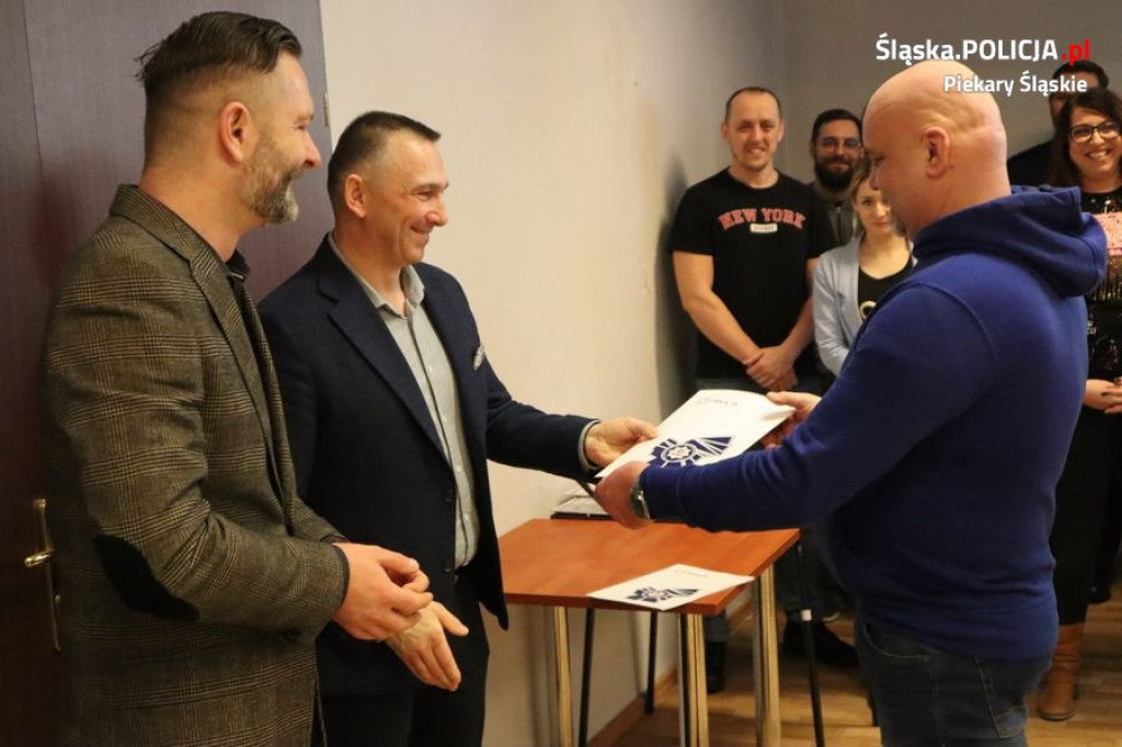 Przechodzą do cywila