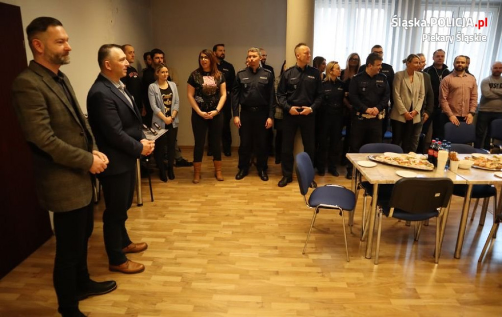 Przechodzą do cywila