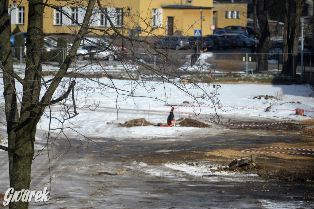 Tarnowskie Góry. Centrum przesiadkowe w budowie