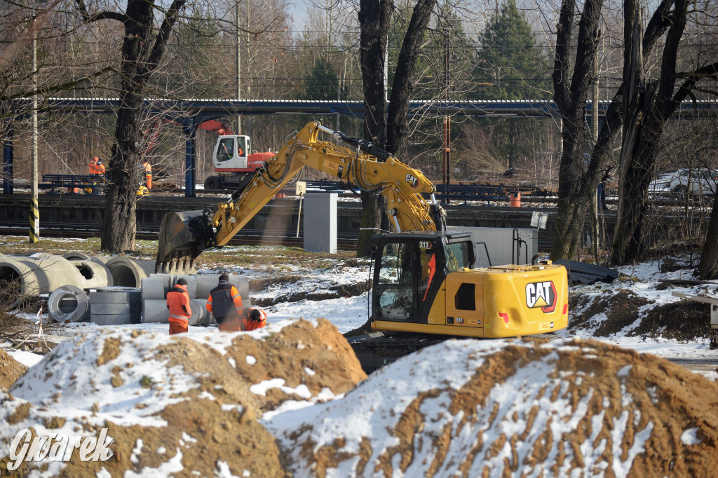 Tarnowskie Góry. Centrum przesiadkowe w budowie