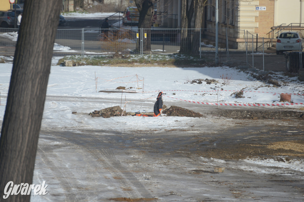 Tarnowskie Góry. Centrum przesiadkowe w budowie