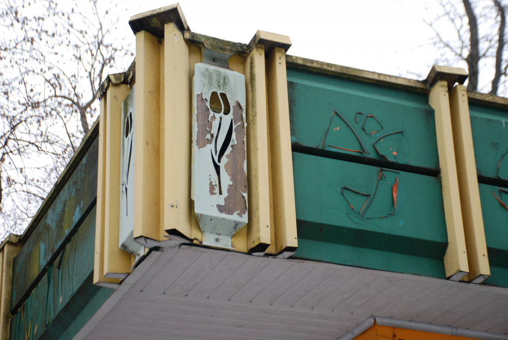 Budynek po dawnej kwiaciarni do wyburzenia