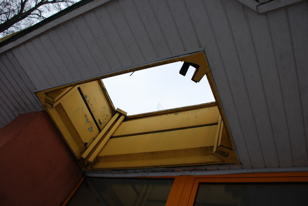 Budynek po dawnej kwiaciarni do wyburzenia