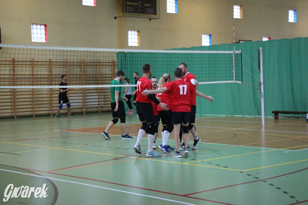 Walentynkowy turniej siatkówki w Nakle Śląskim