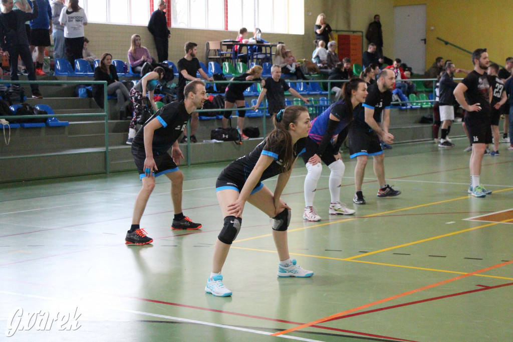 Walentynkowy turniej siatkówki w Nakle Śląskim