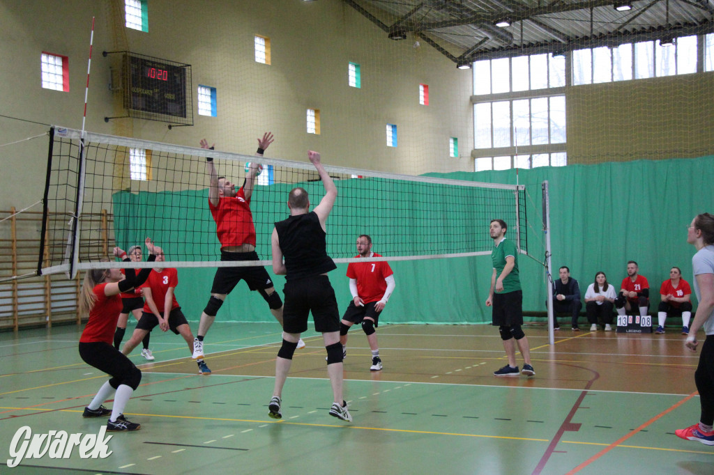 Walentynkowy turniej siatkówki w Nakle Śląskim
