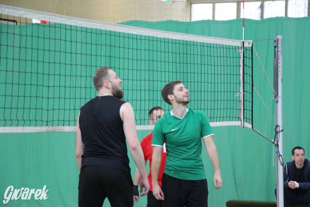 Walentynkowy turniej siatkówki w Nakle Śląskim