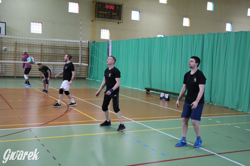 Walentynkowy turniej siatkówki w Nakle Śląskim