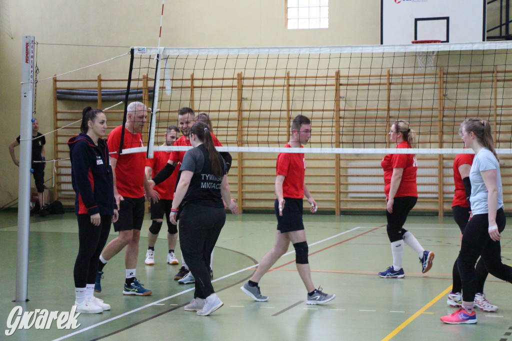 Walentynkowy turniej siatkówki w Nakle Śląskim