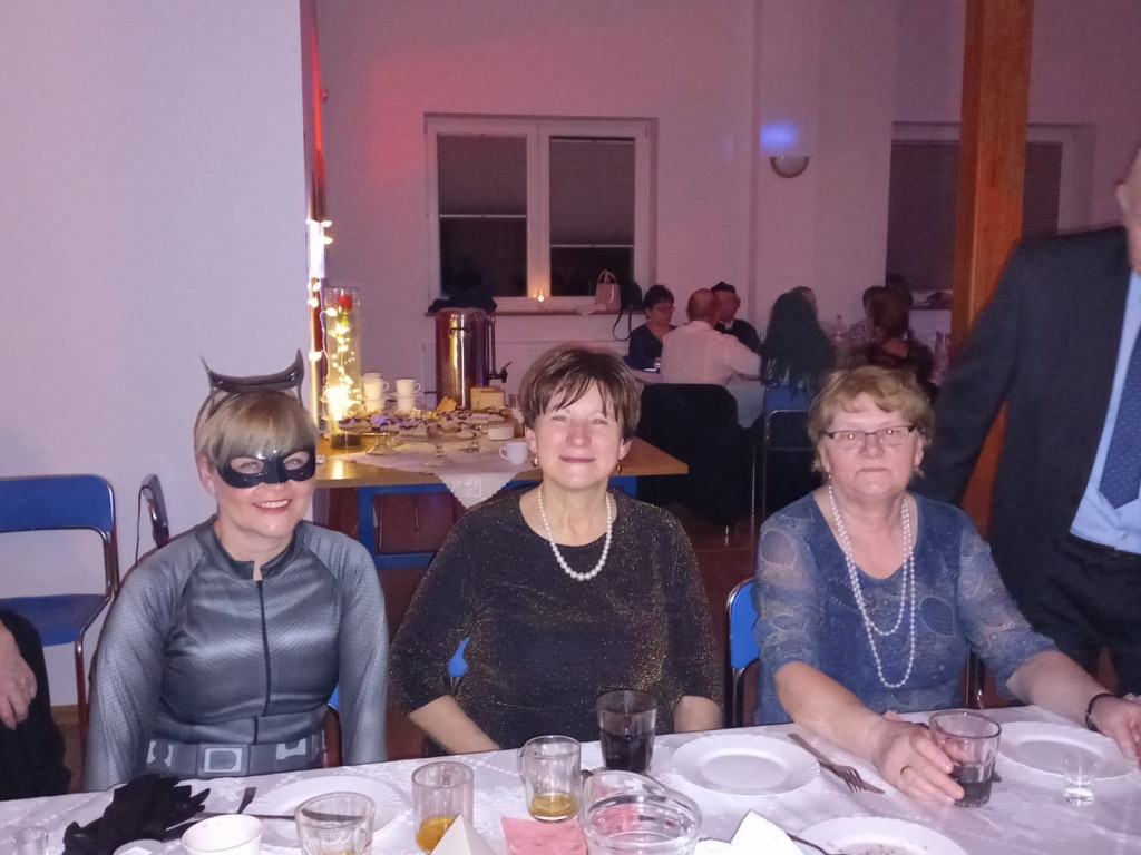 Walentynkowy bal przebierańców i taniec Wednesday