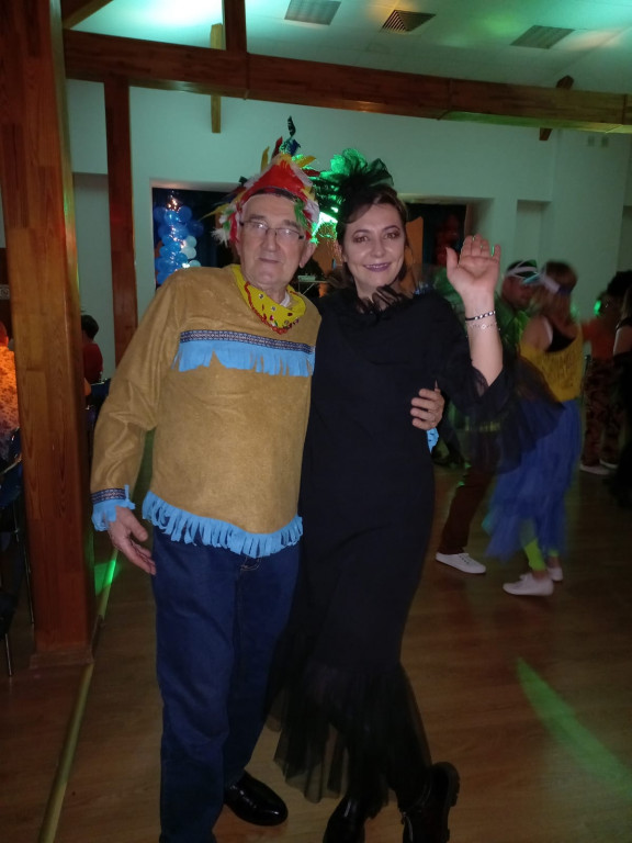 Walentynkowy bal przebierańców i taniec Wednesday