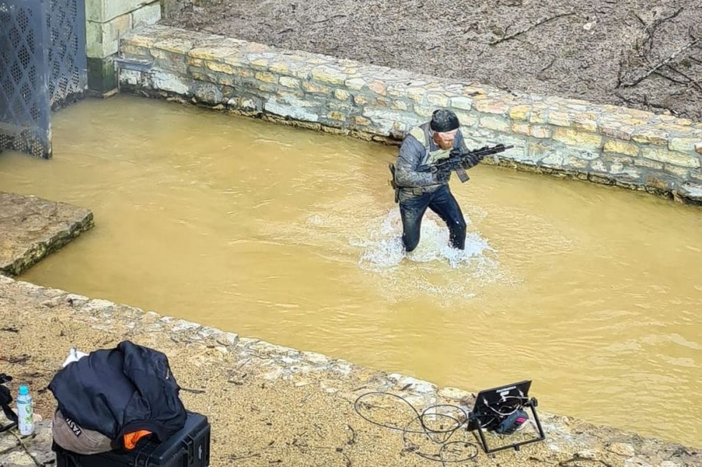 Diabeł pod byłym kinem i przy wylocie sztolni