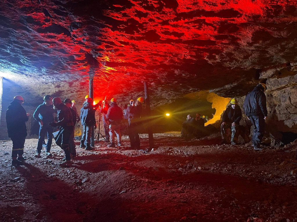 Diabeł pod byłym kinem i przy wylocie sztolni