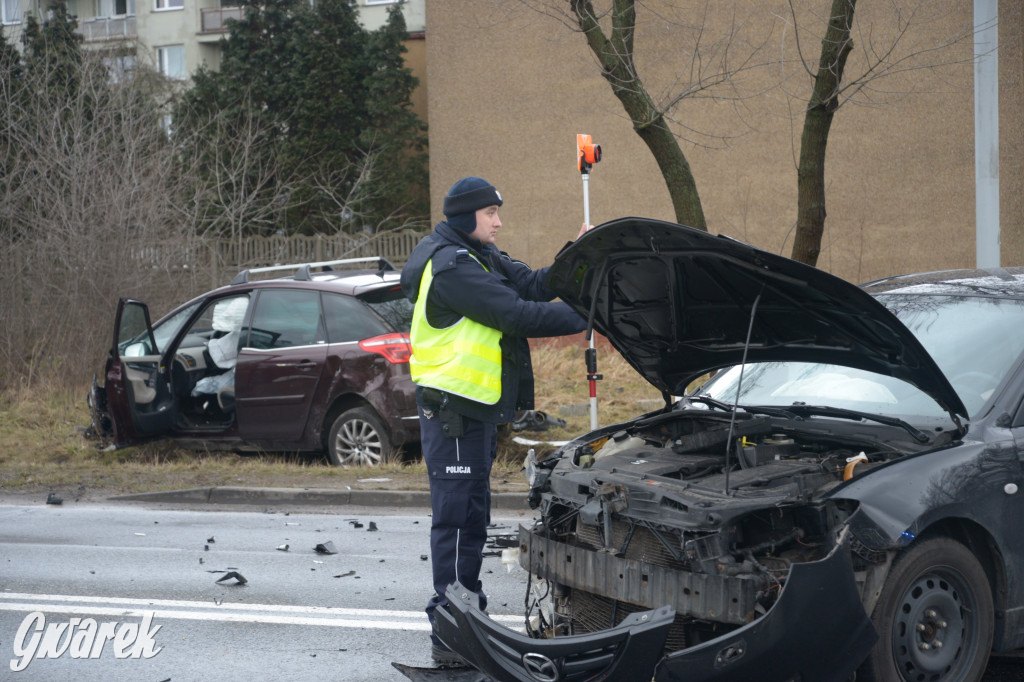 Tarnowskie Góry. Wypadek, dwie kobiety w szpitalu