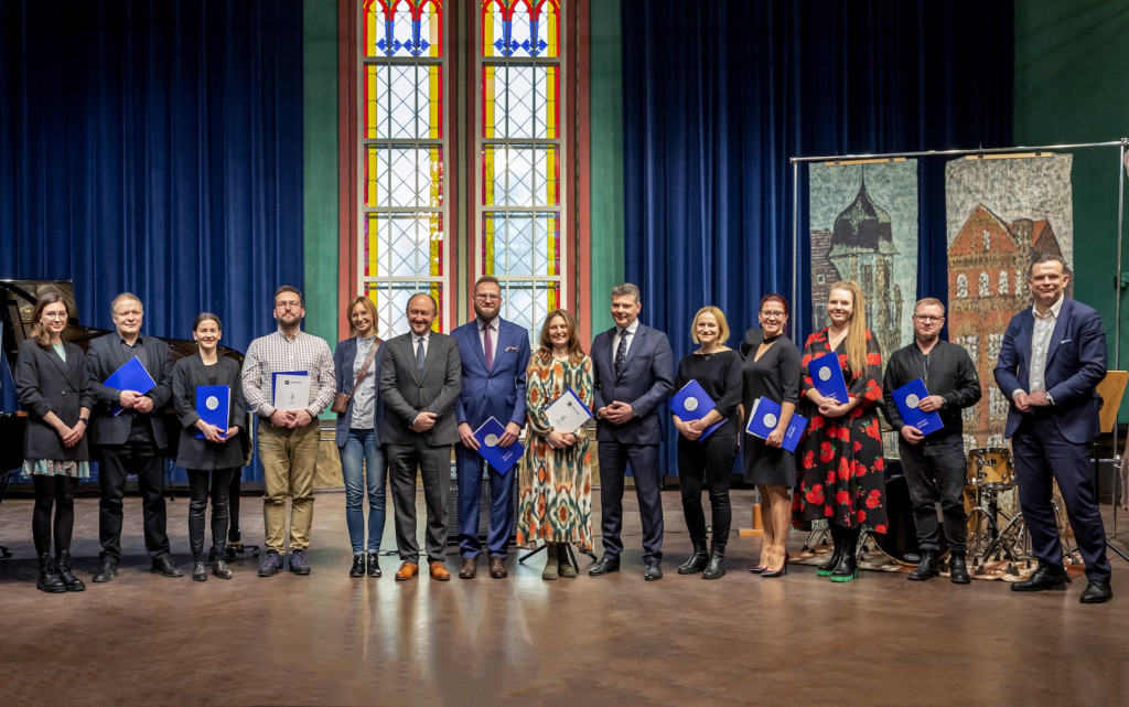 90 tys. zł dla 9 twórców. Kto dostał stypendia?