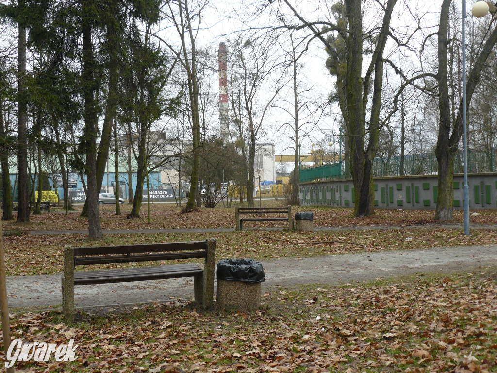 Tarnowskie Góry, Strzybnica. W parku Hutnika