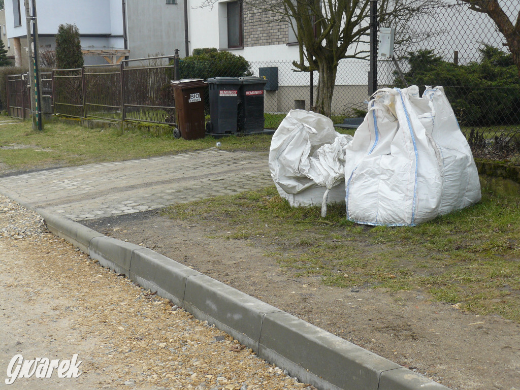 Nakło Śląskie. Krajobraz po budowie kanalizacji