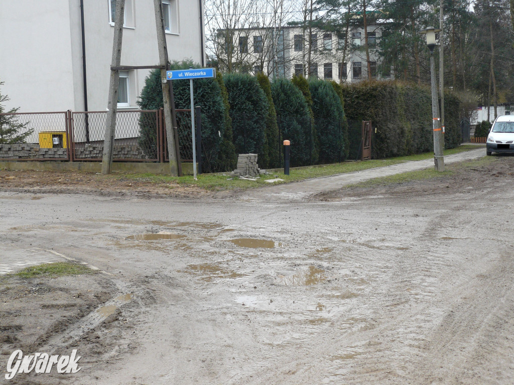 Nakło Śląskie. Krajobraz po budowie kanalizacji