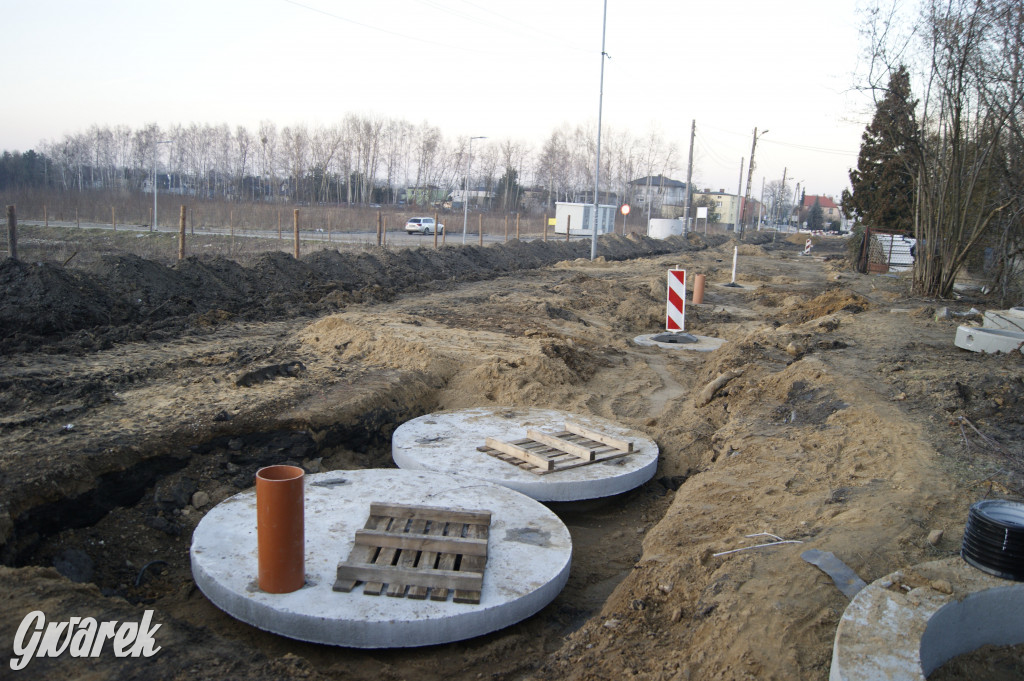 Tarnowskie Góry. Ulica Polna w remoncie