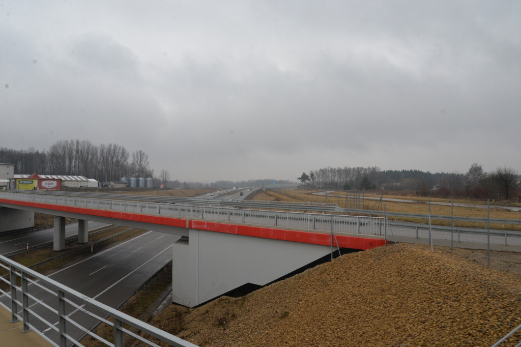 Na trasie pociągu Miasteczko Śląskie - lotnisko