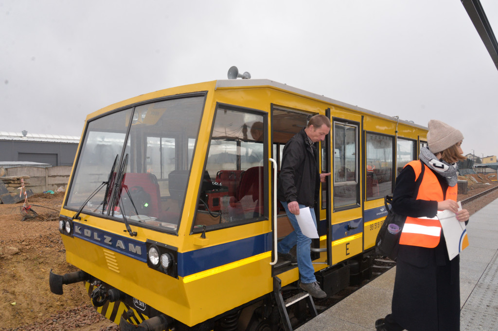 Na trasie pociągu Miasteczko Śląskie - lotnisko