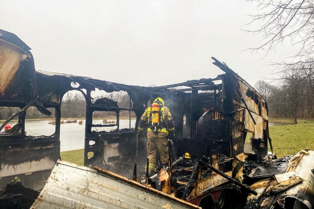 Przyczepa doszczętnie spłonęła