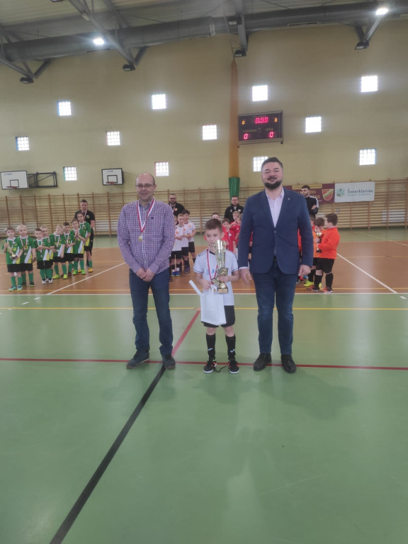 Zebrali 1810 zł dla nieuleczalnie chorego Nikodema