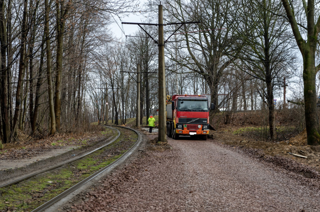 Prace na trasie z centrum do zajezdni [FOTO]