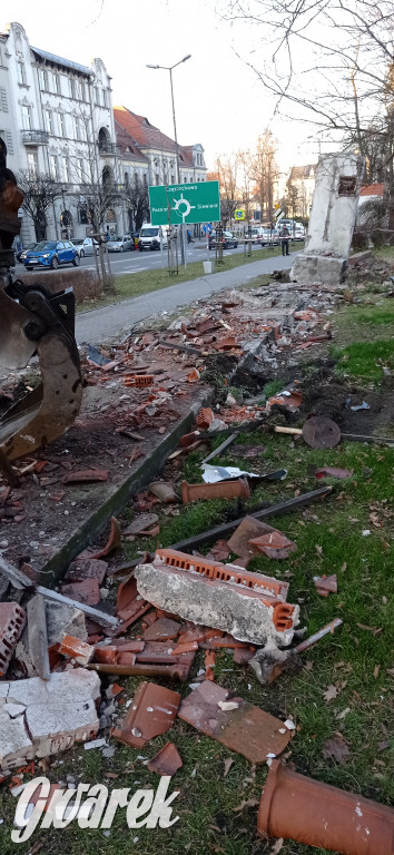 Tarnowskie Góry. Rozpoczęła się rozbiórka