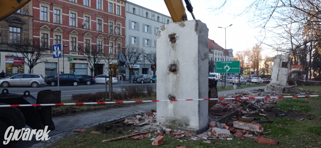 Tarnowskie Góry. Rozpoczęła się rozbiórka