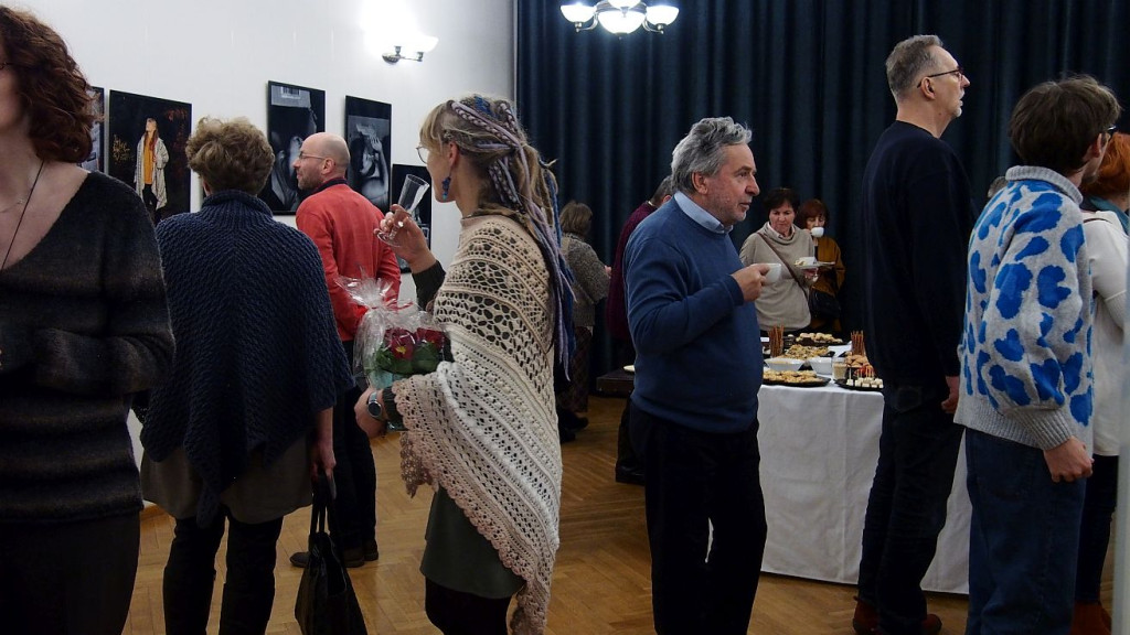 Wernisaż uczniów Plastyka w CEKUŚ