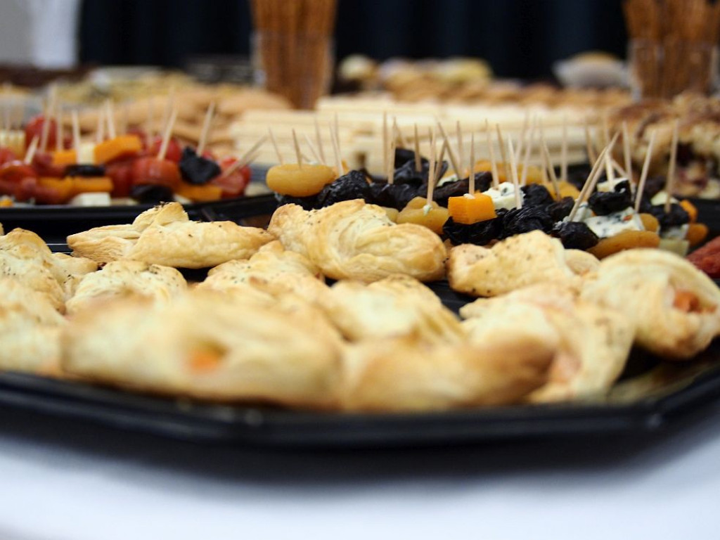 Wernisaż uczniów Plastyka w CEKUŚ